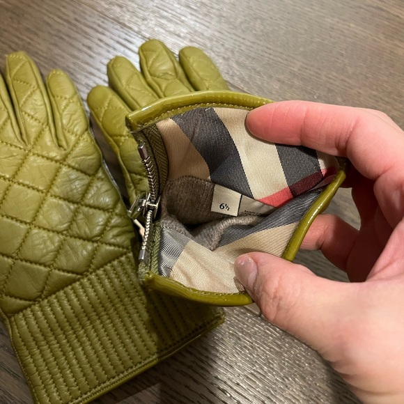 Burberry cashmere lined genuine leather gloves - Picture 3 of 5